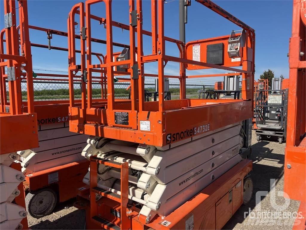 Snorkel S4732E Підйомники-ножиці