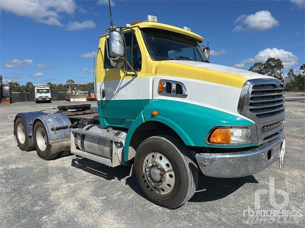 Sterling LT9500 Тягачі
