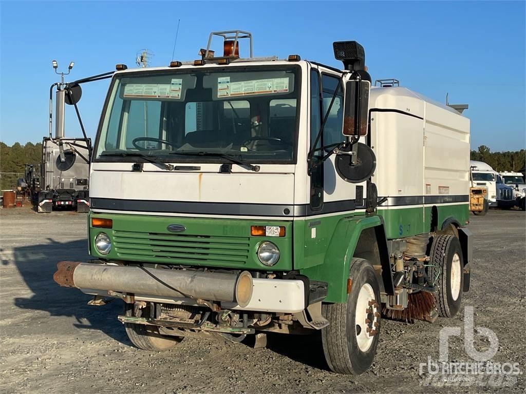 Sterling SC8000 Прибиральні машини
