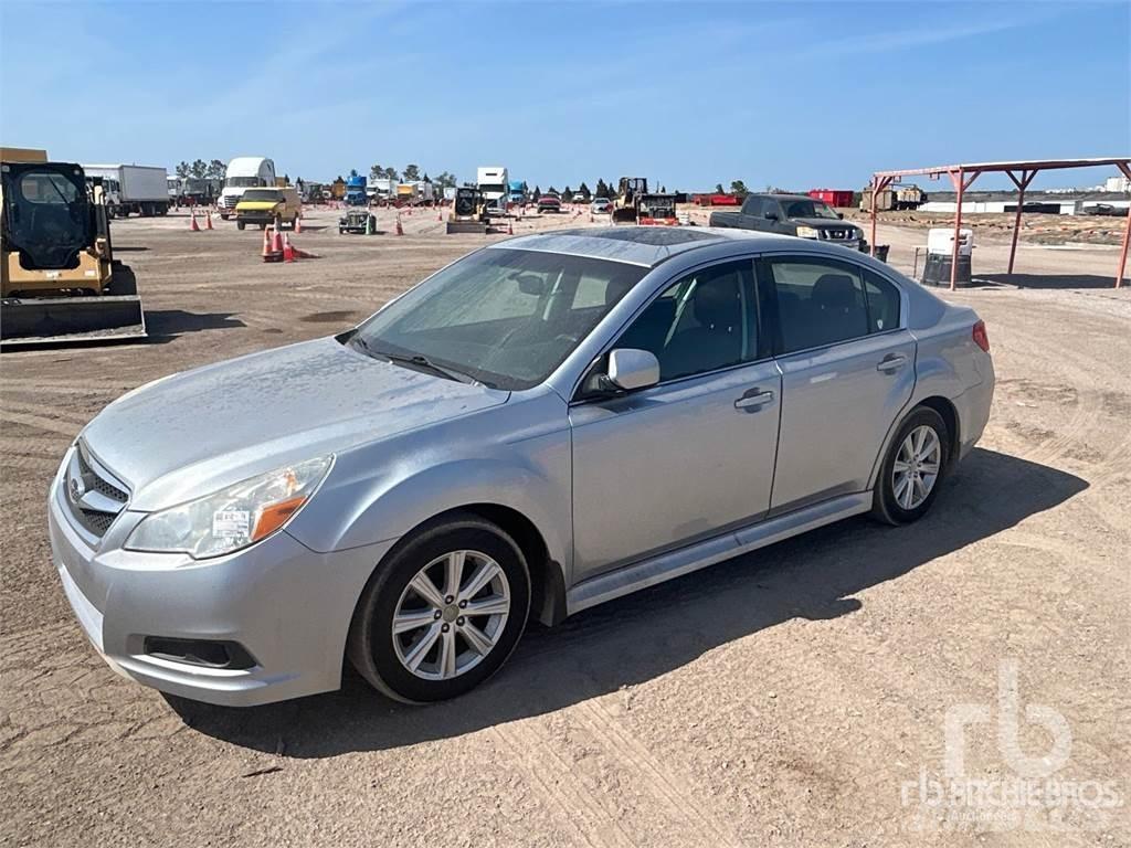 Subaru LEGACY Автомобілі