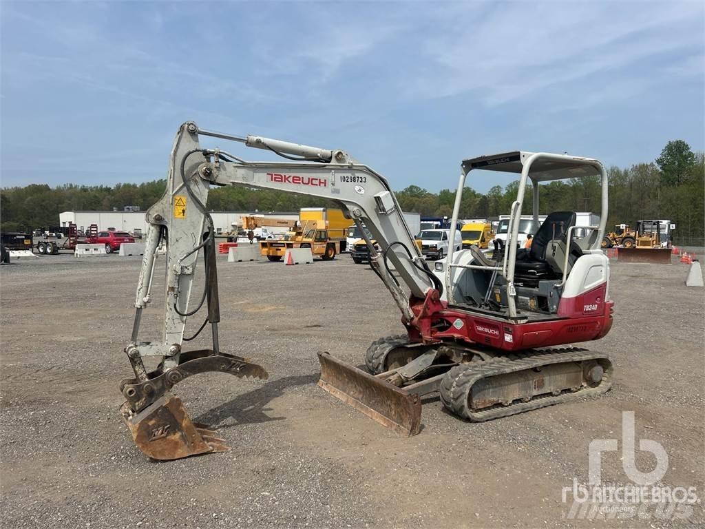 Takeuchi TB240 Міні-екскаватори < 7т