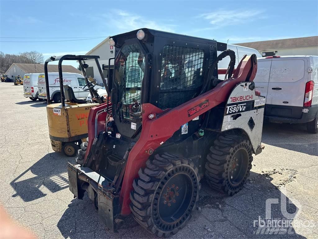 Takeuchi TS80V2 Міні-навантажувачі