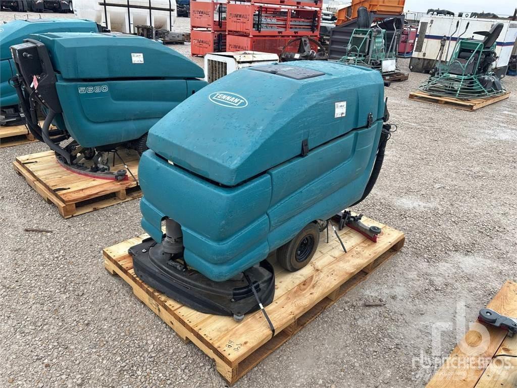 Tennant 5680 Підмітальні машини