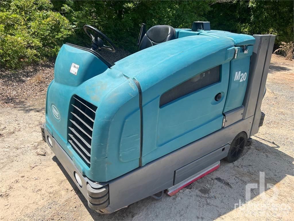 Tennant M20 Підмітальні машини