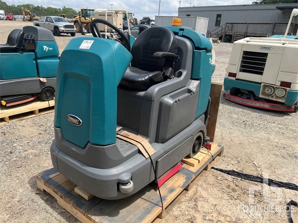 Tennant T12 Підмітальні машини