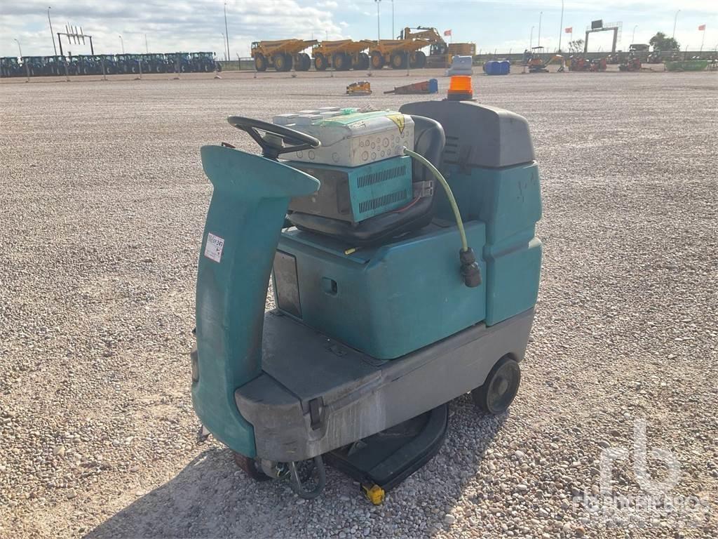 Tennant T7 Підмітальні машини
