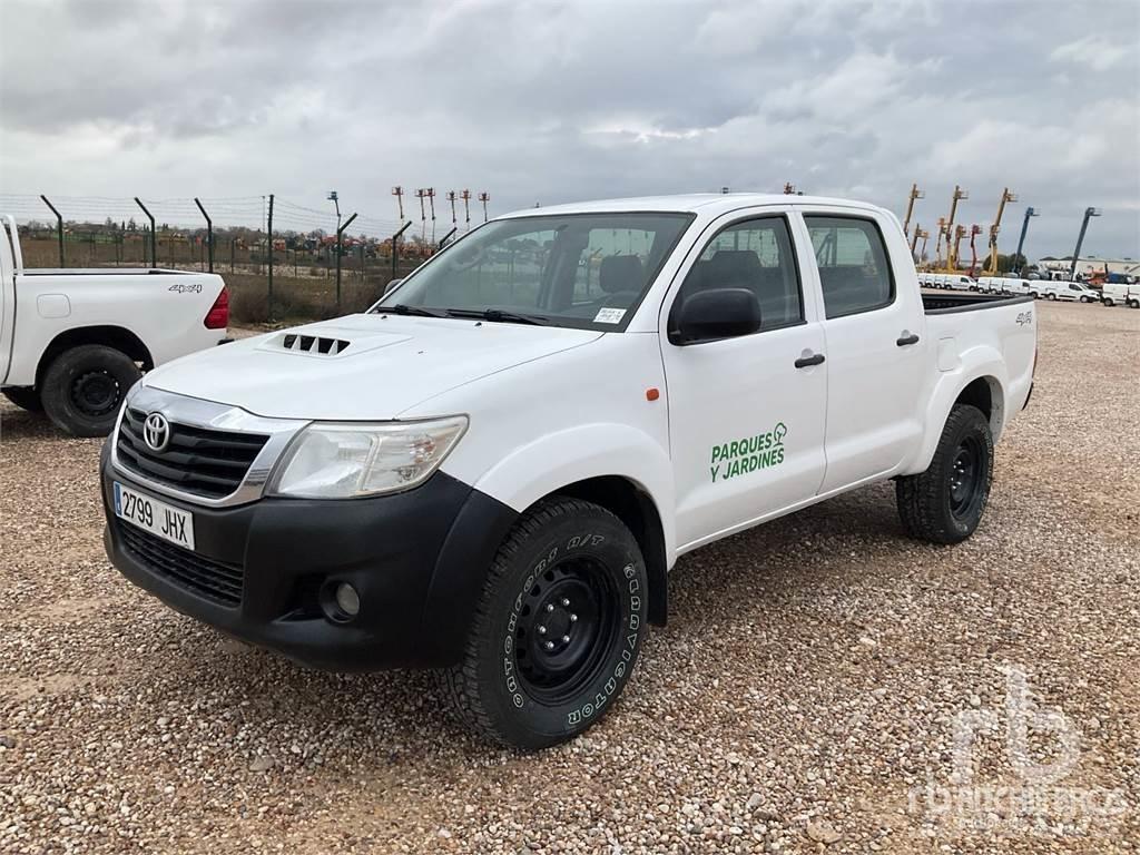 Toyota HILUX Пікапи / Бічне розвантаження