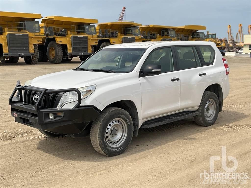 Toyota PRADO Пікапи / Бічне розвантаження