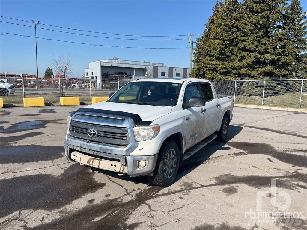Toyota TUNDRA Пікапи / Бічне розвантаження