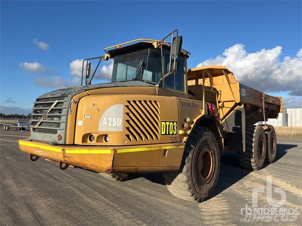 Volvo A25D Зчленовані самоскиди