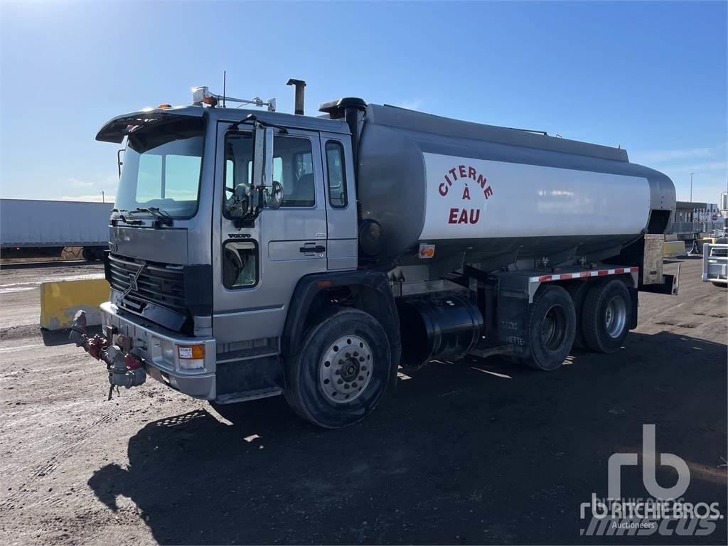 Volvo FE Поливальні машини