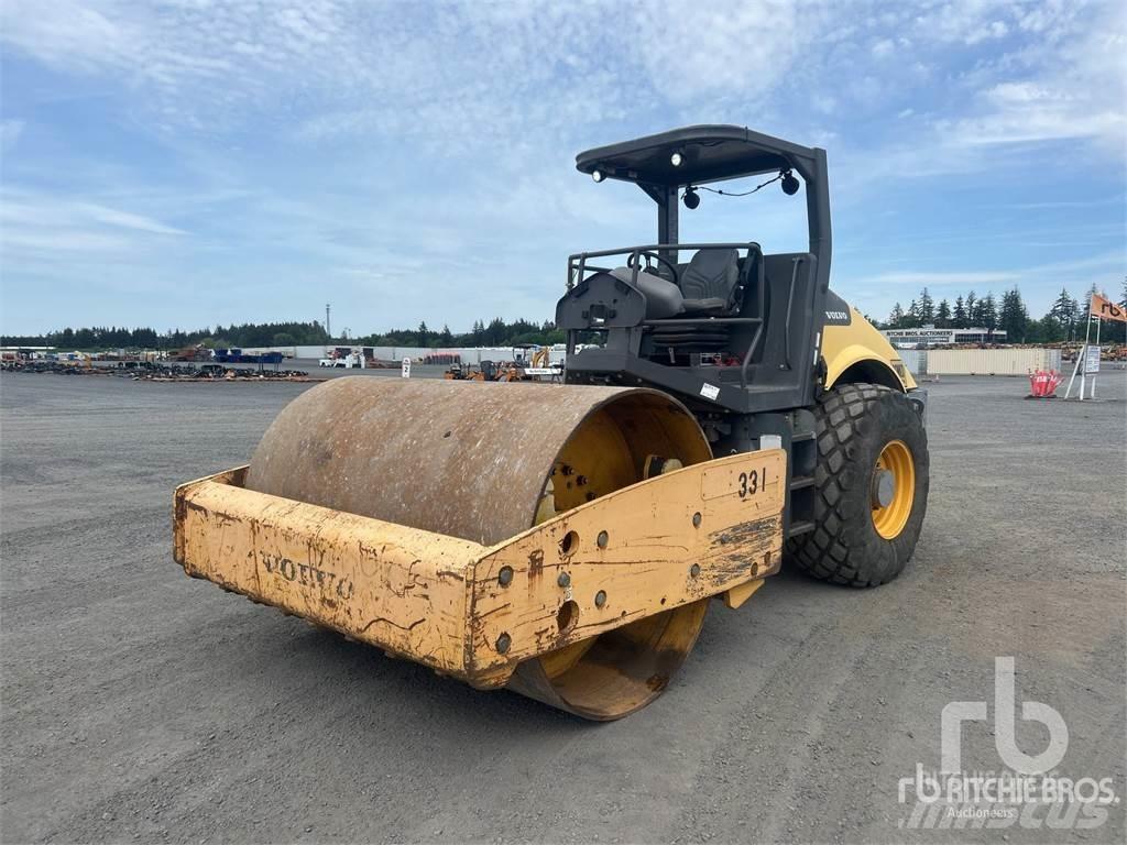 Volvo SD100D Ущільнювачі грунту