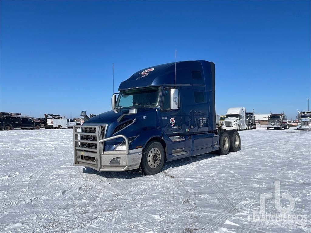 Volvo VNL Тягачі