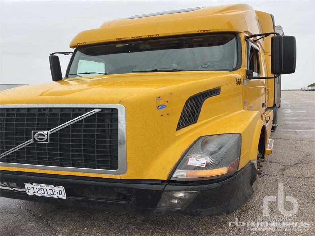 Volvo VNL Тягачі
