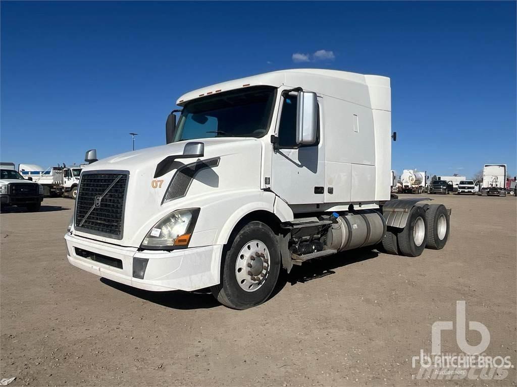 Volvo VNL Тягачі