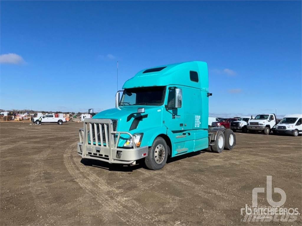 Volvo VNL Тягачі