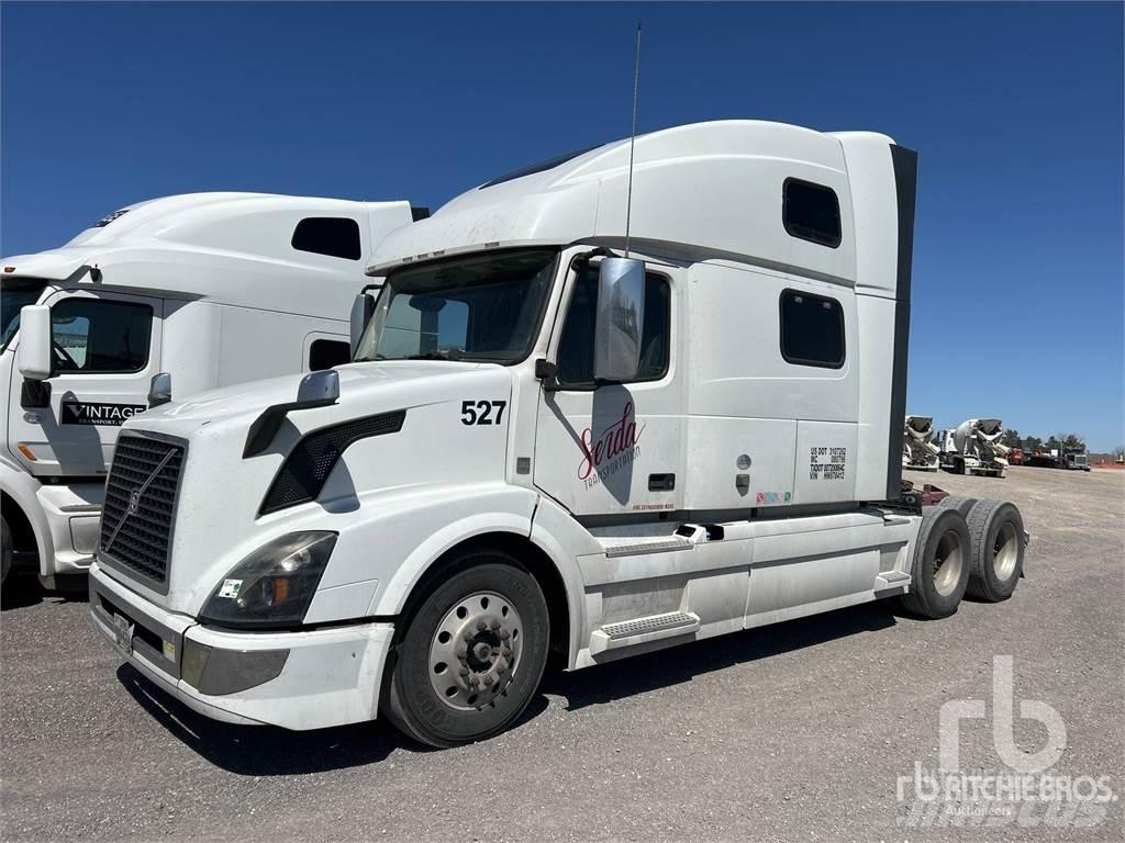 Volvo VNL Тягачі