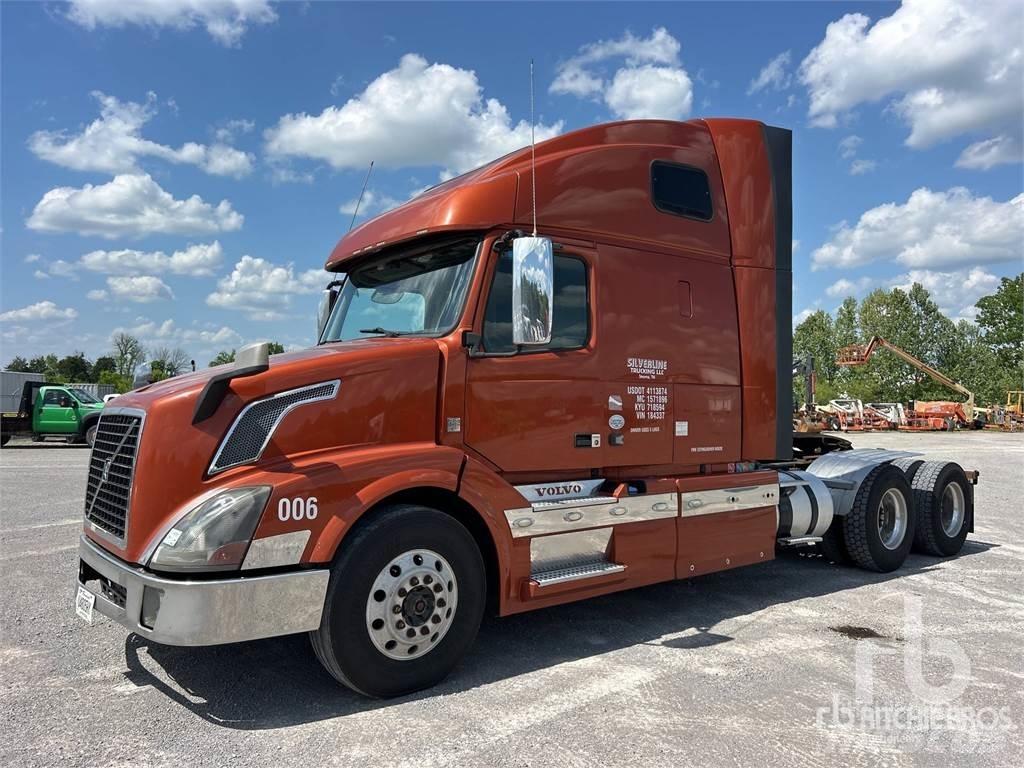 Volvo VNL Тягачі