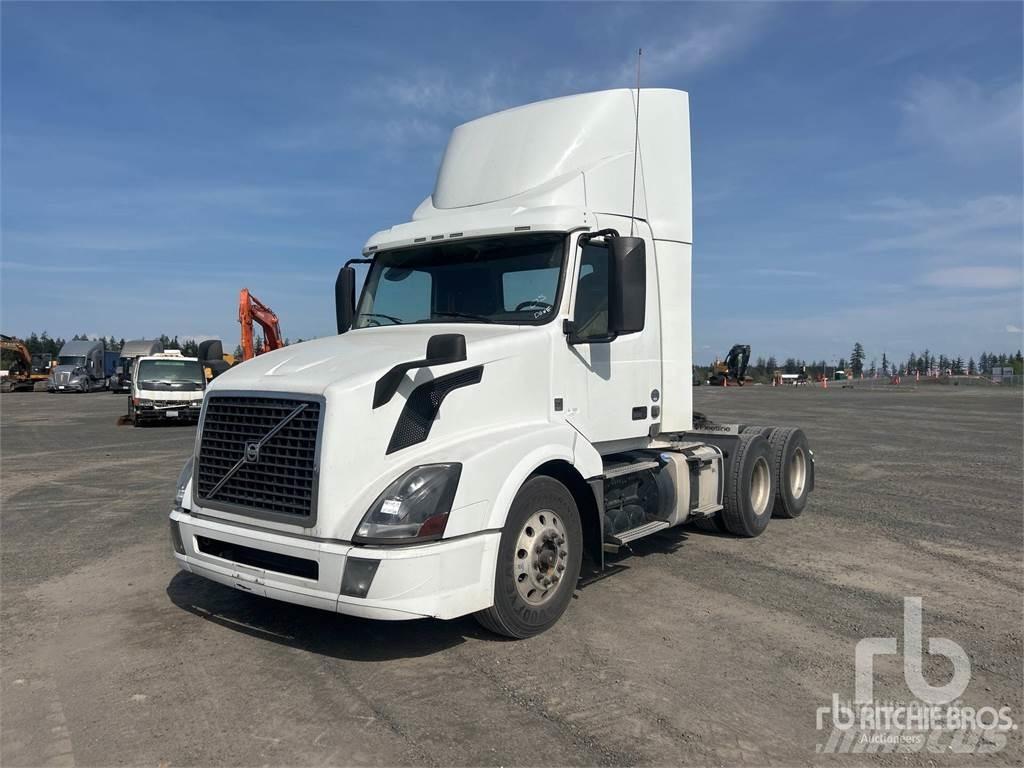 Volvo VNL Тягачі