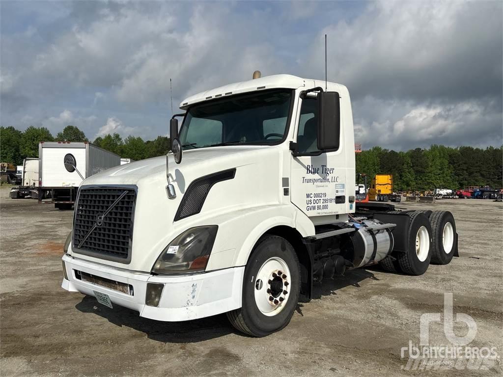 Volvo VNL Тягачі