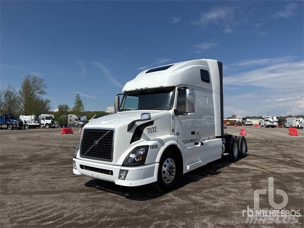 Volvo VNL Тягачі