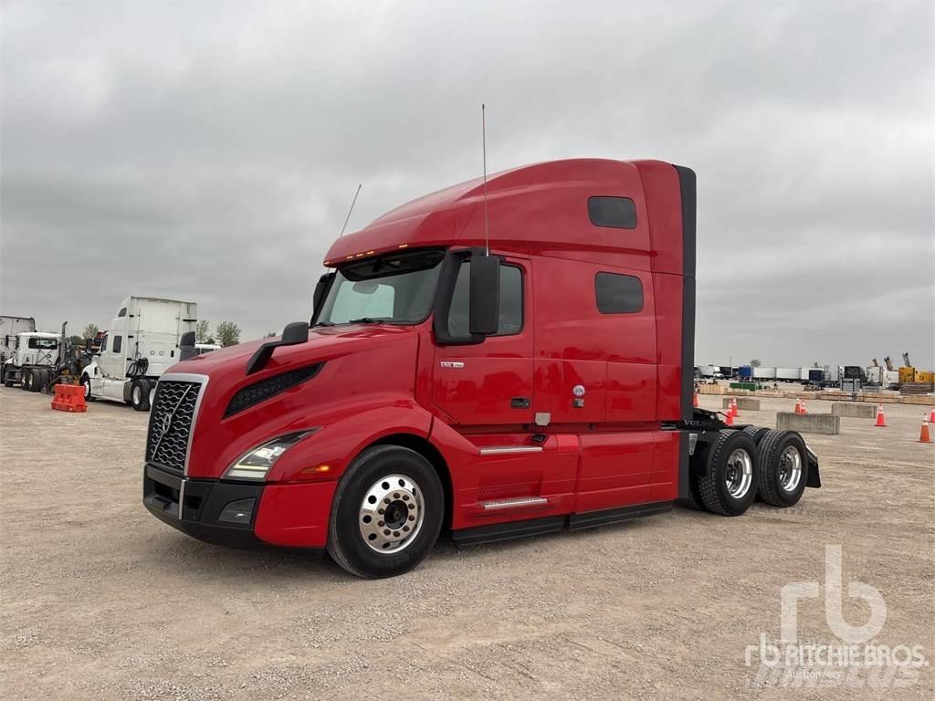 Volvo VNL Тягачі