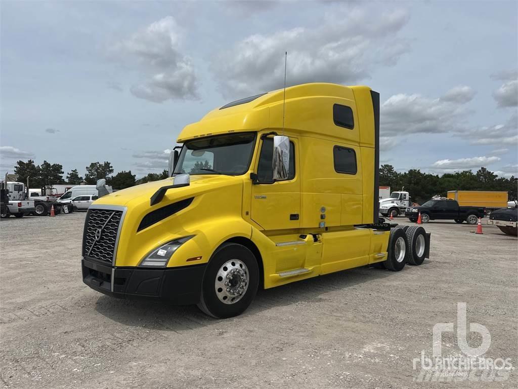 Volvo VNL Тягачі