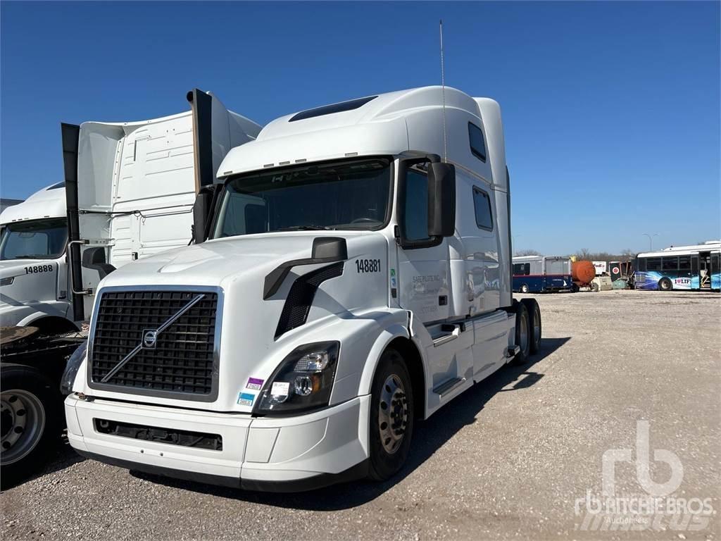 Volvo VNL Тягачі