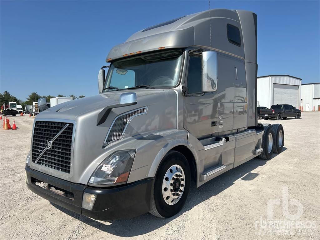 Volvo VNL Тягачі