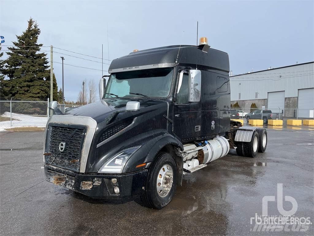 Volvo VNL Тягачі