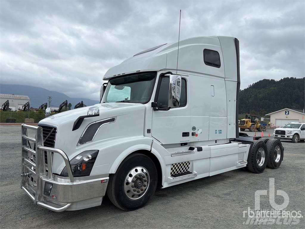 Volvo VNL Тягачі