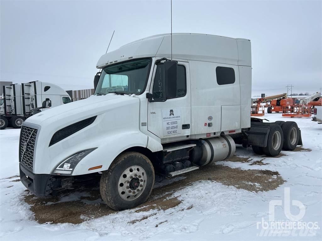 Volvo VNL64T760 Тягачі