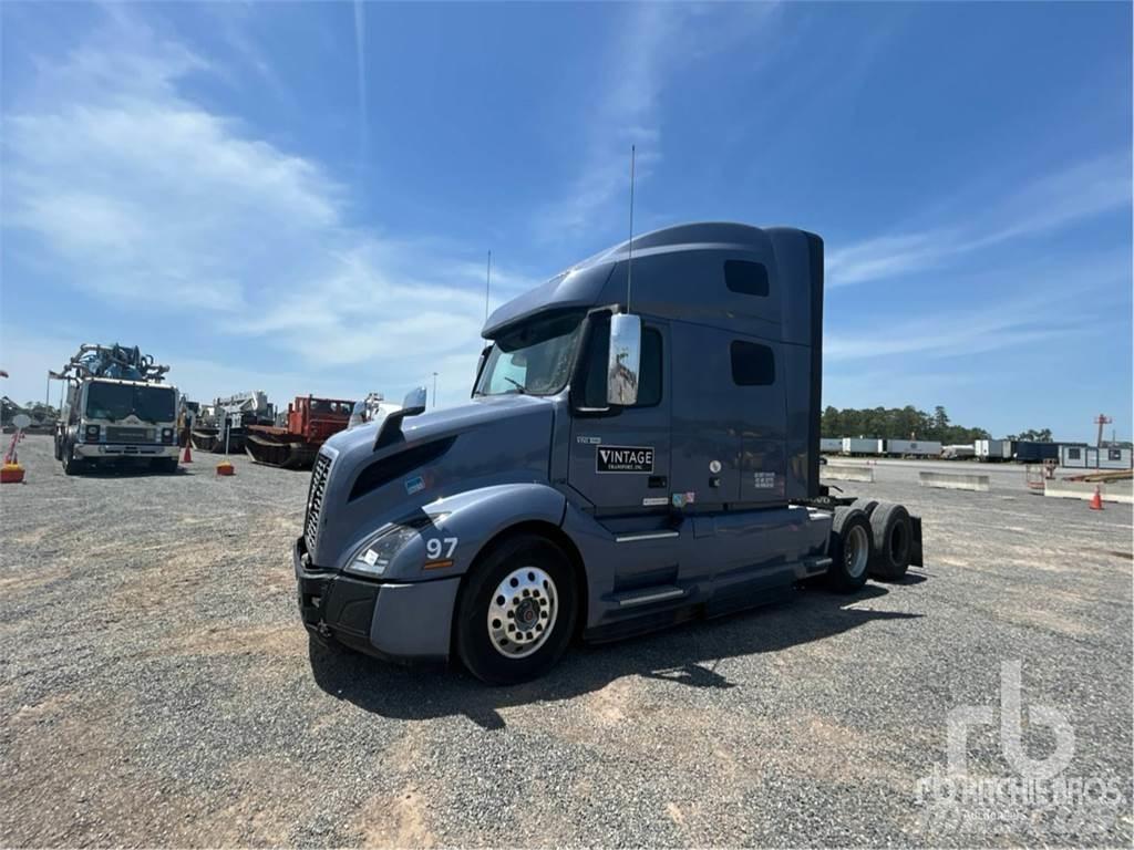 Volvo VNL64T760 Тягачі