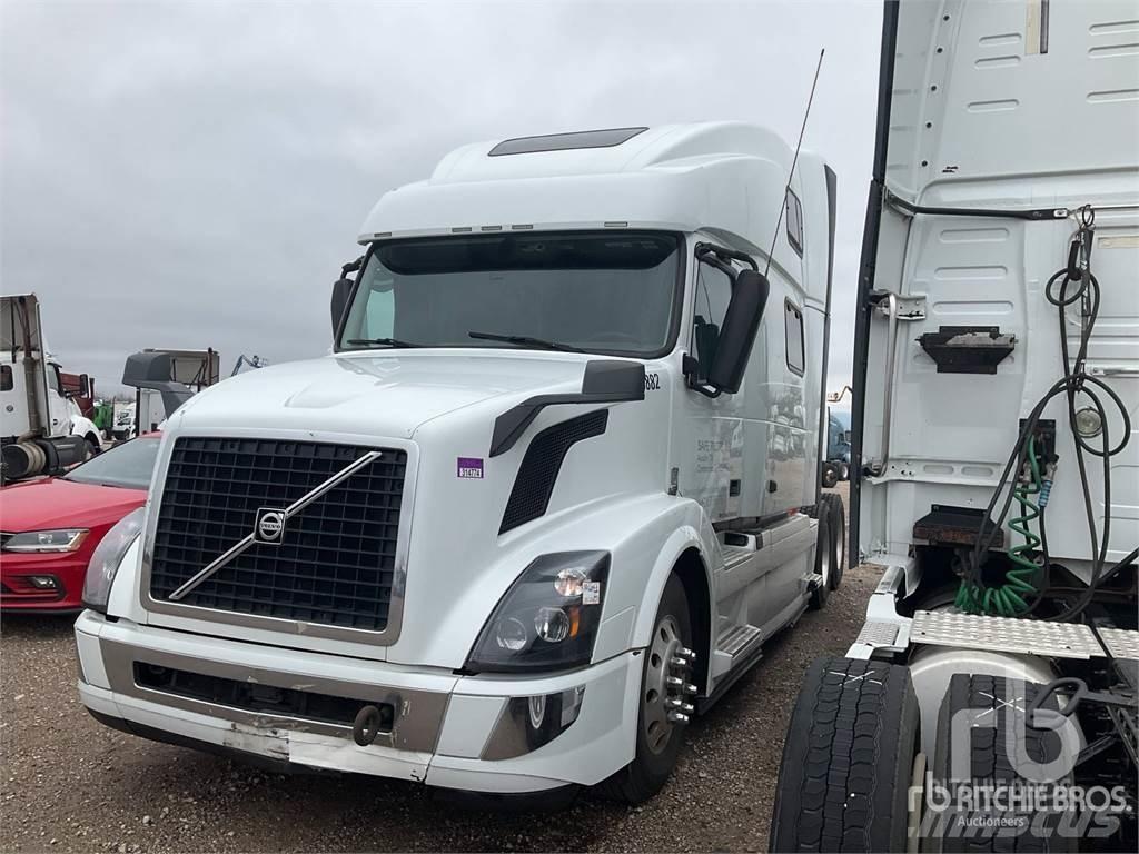 Volvo VNL670 Тягачі