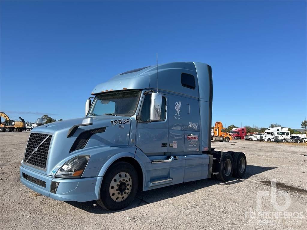 Volvo VNL670 Тягачі