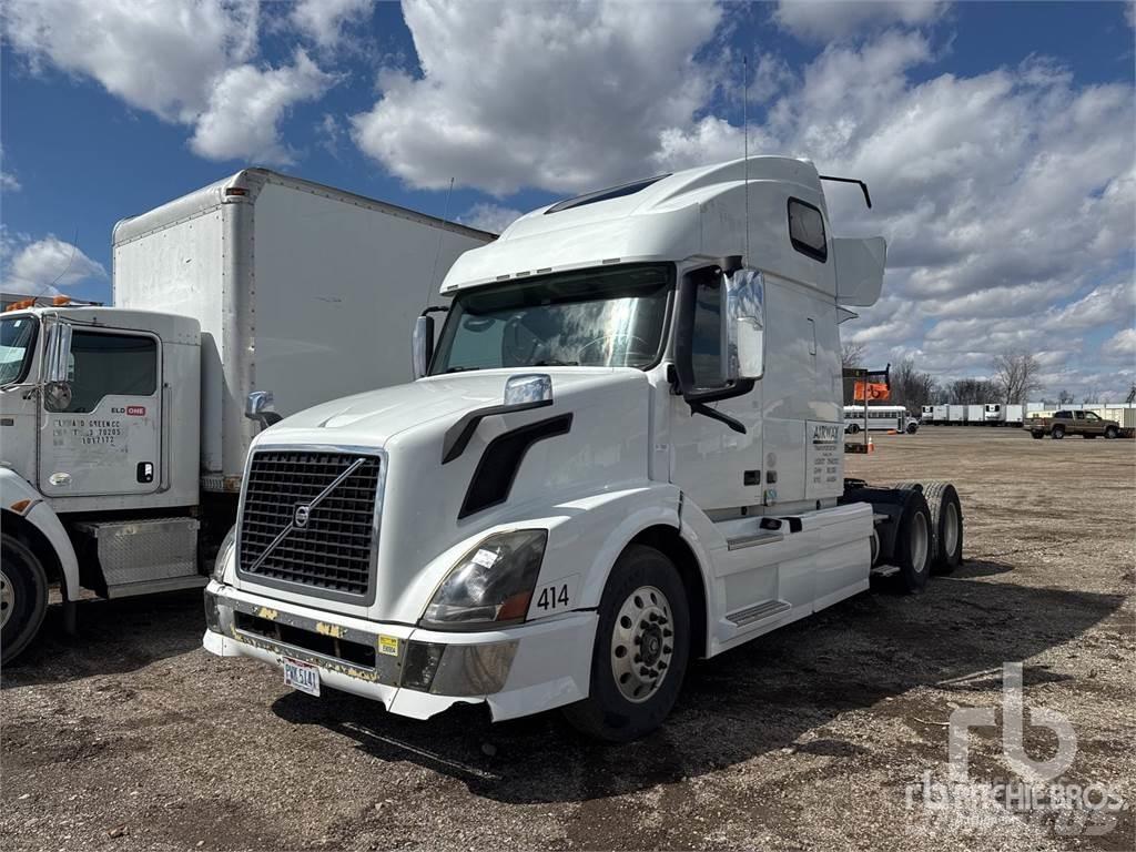 Volvo VNL670 Тягачі