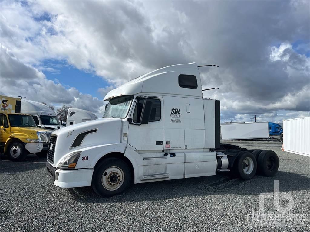 Volvo VNL670 Тягачі
