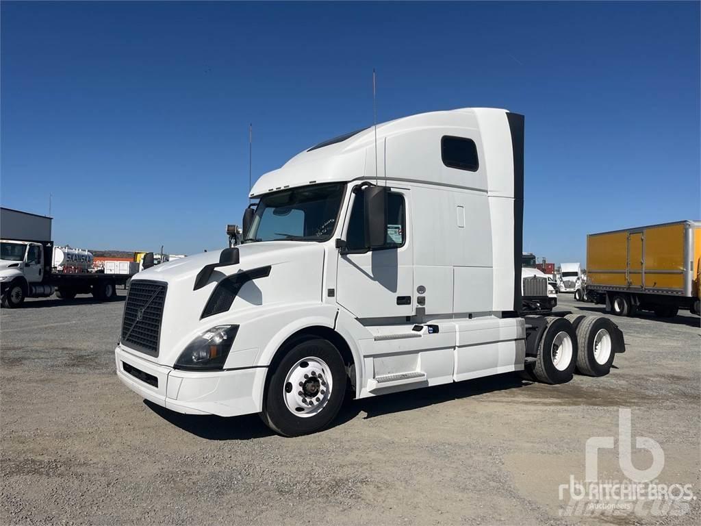 Volvo VNL670 Тягачі