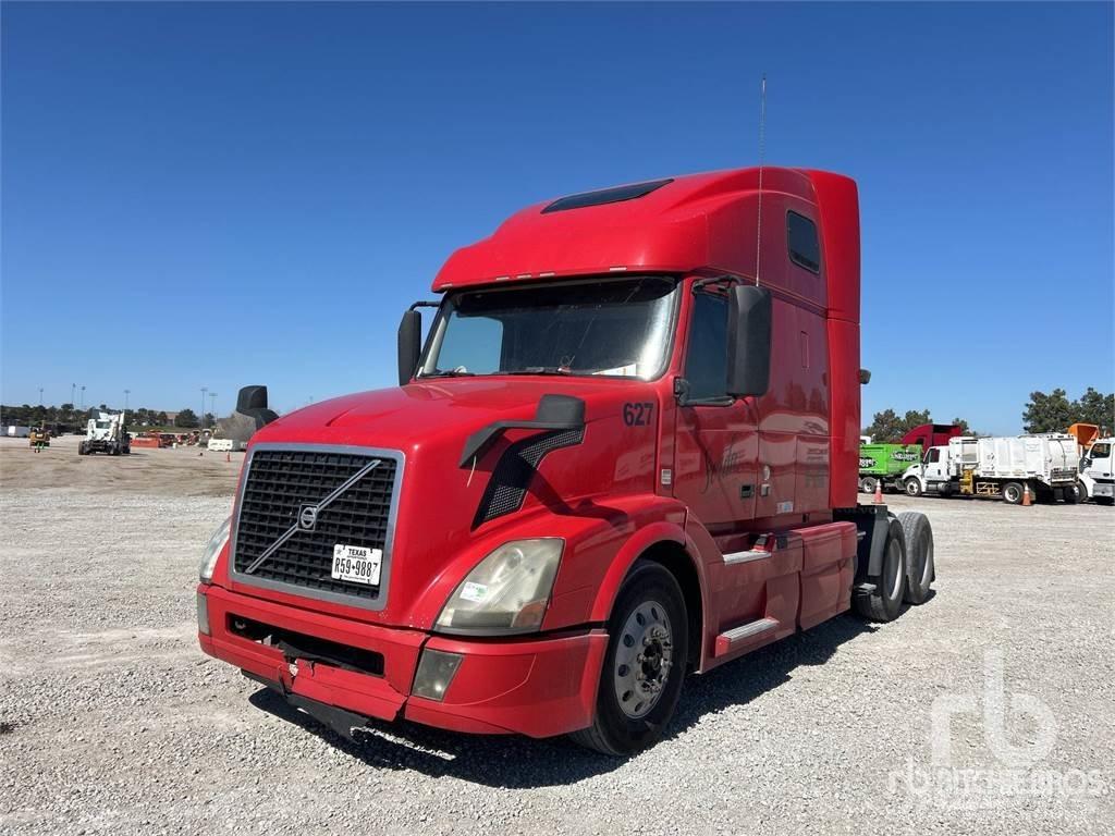 Volvo VNL670 Тягачі