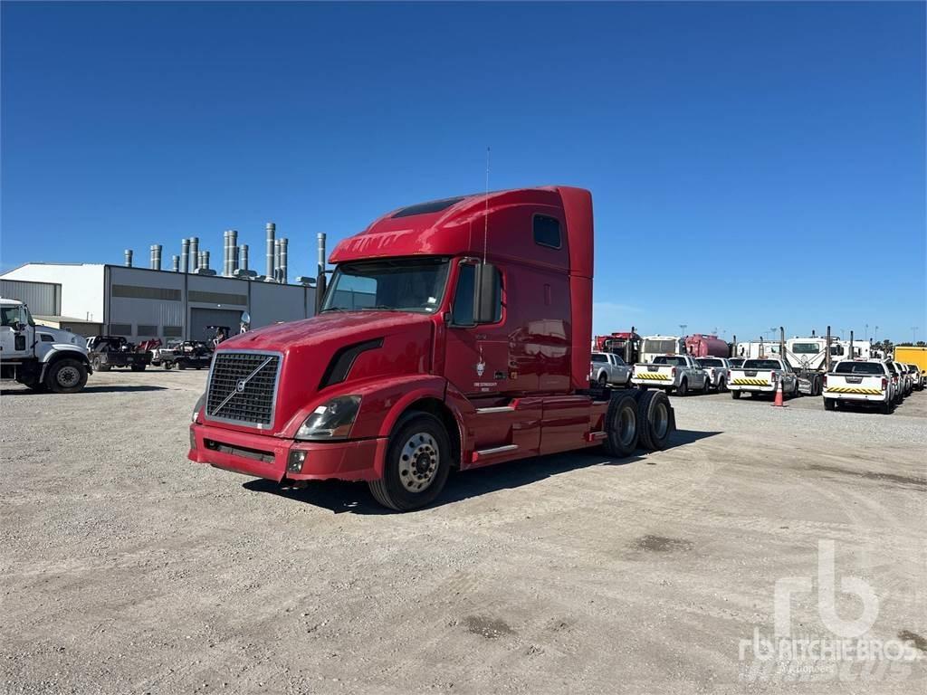 Volvo VNL670 Тягачі
