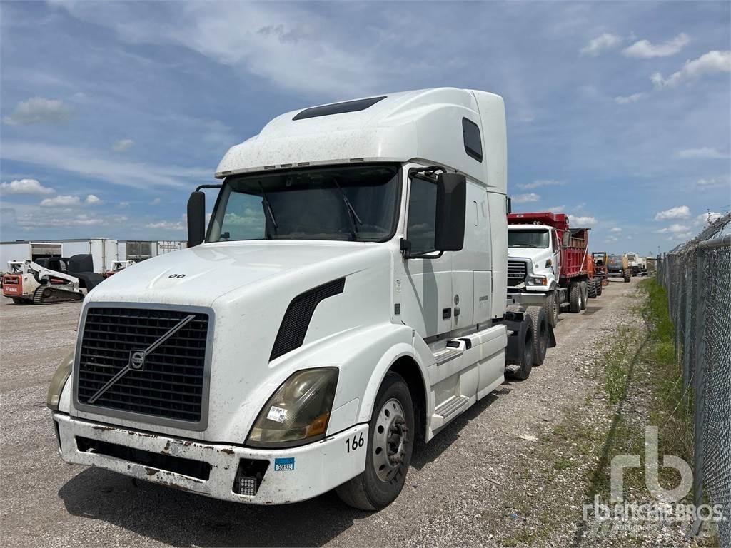 Volvo VNL670 Тягачі