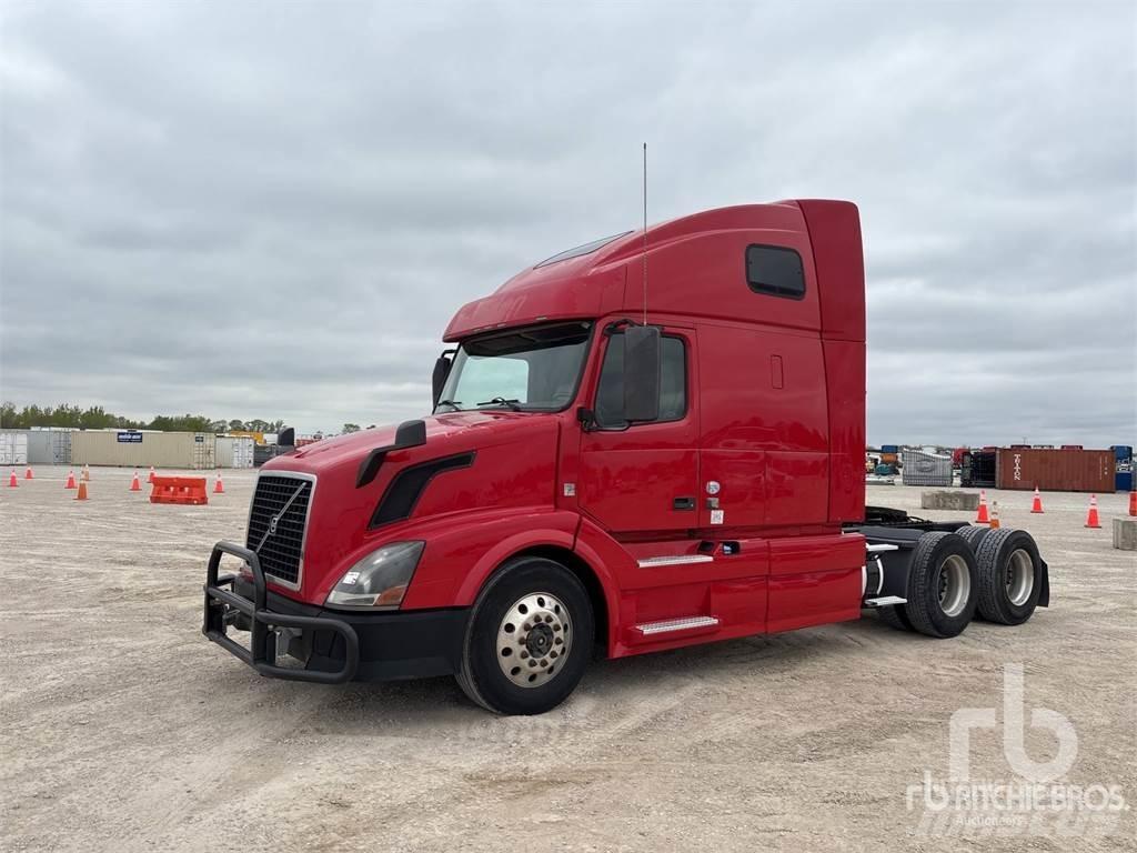 Volvo VNL670 Тягачі
