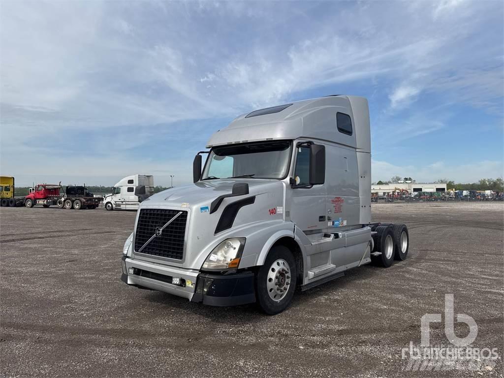 Volvo VNL670 Тягачі