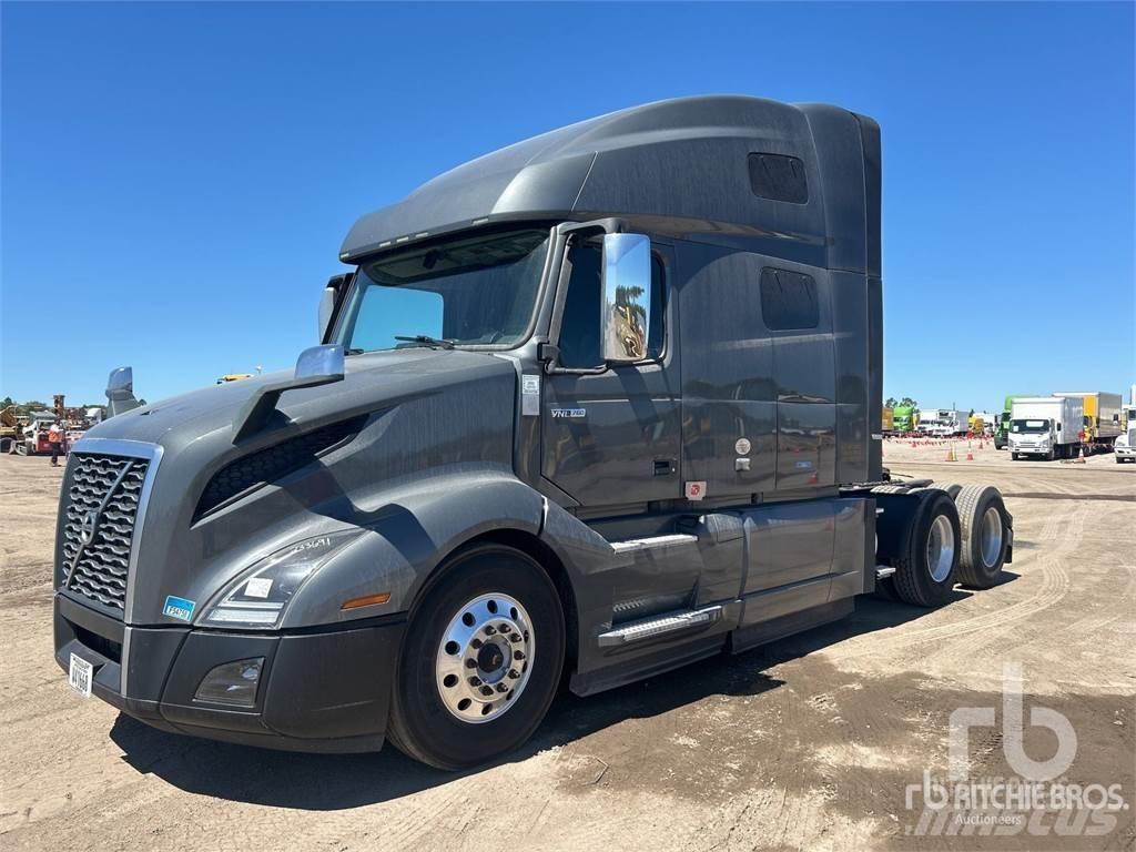 Volvo VNL760 Тягачі