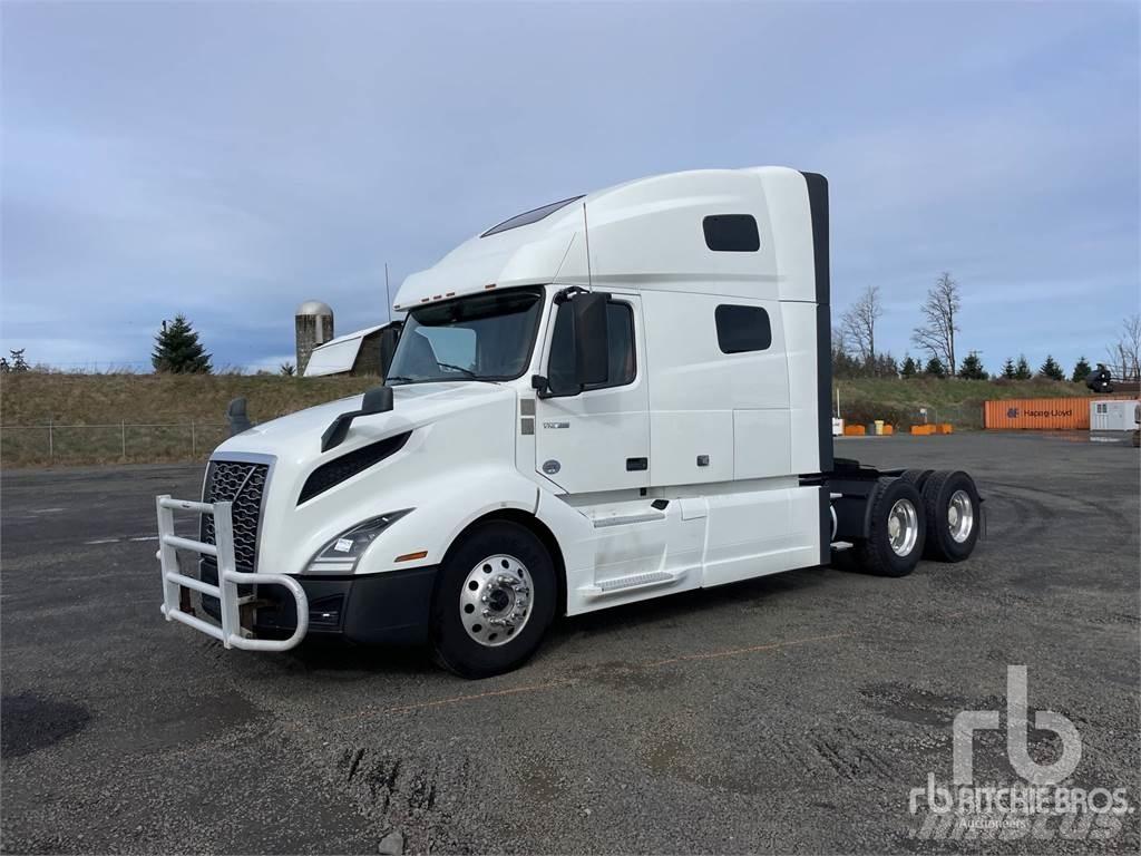 Volvo VNL760 Тягачі