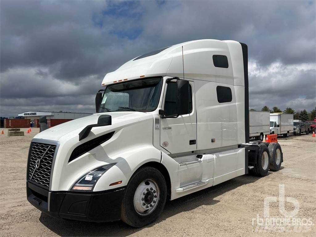 Volvo VNL760 Тягачі