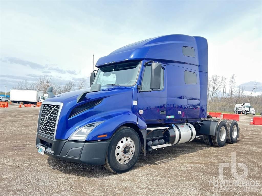 Volvo VNL760 Тягачі