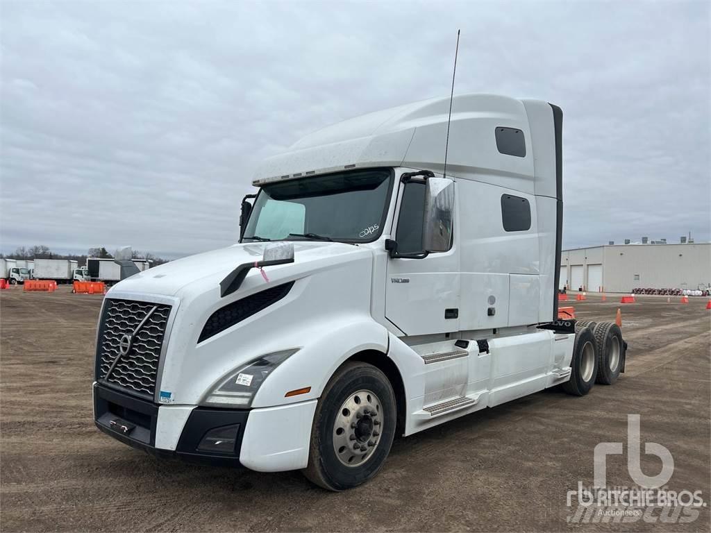 Volvo VNL760 Тягачі