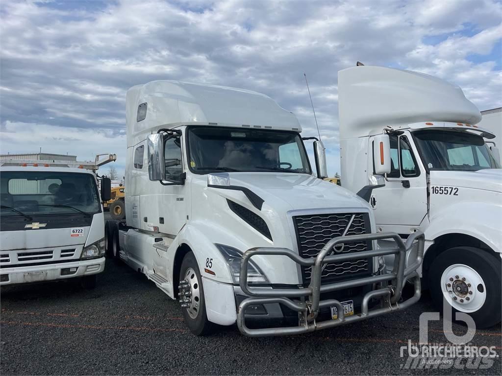 Volvo VNL760 Тягачі