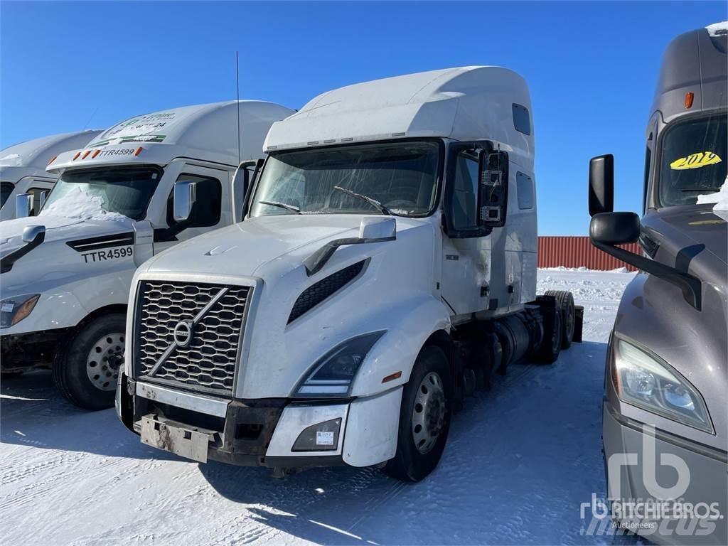 Volvo VNL760 Тягачі